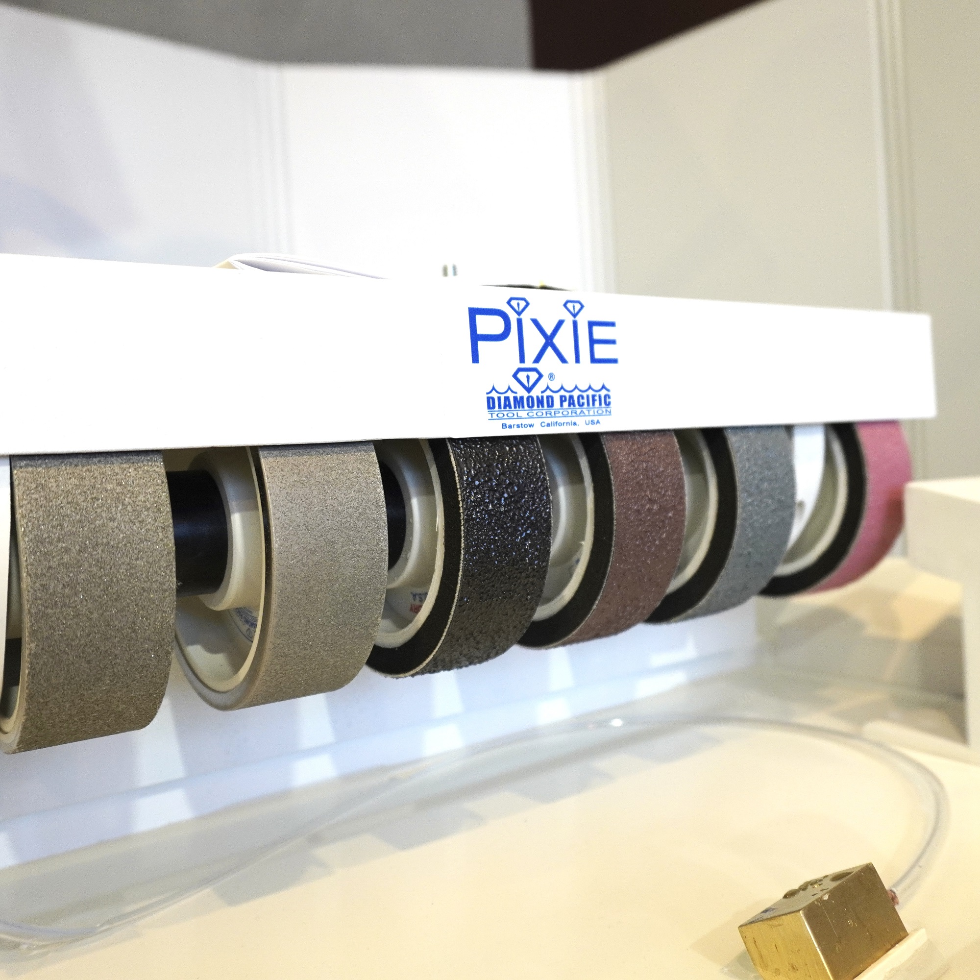 6連研磨機　PIXIE